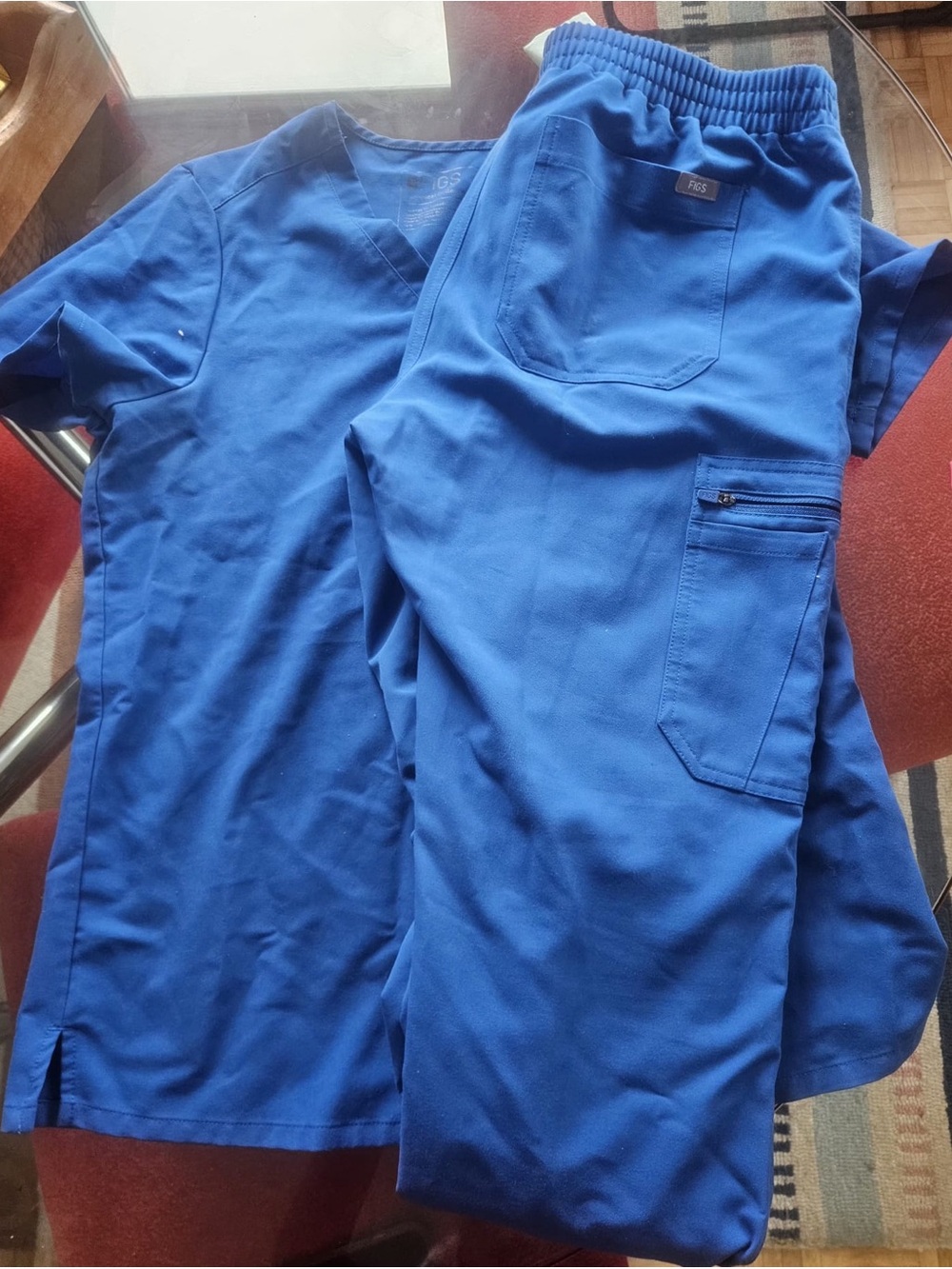 Figs Women's Royal Blue V-Neck Scrub Top and Cargo Pants